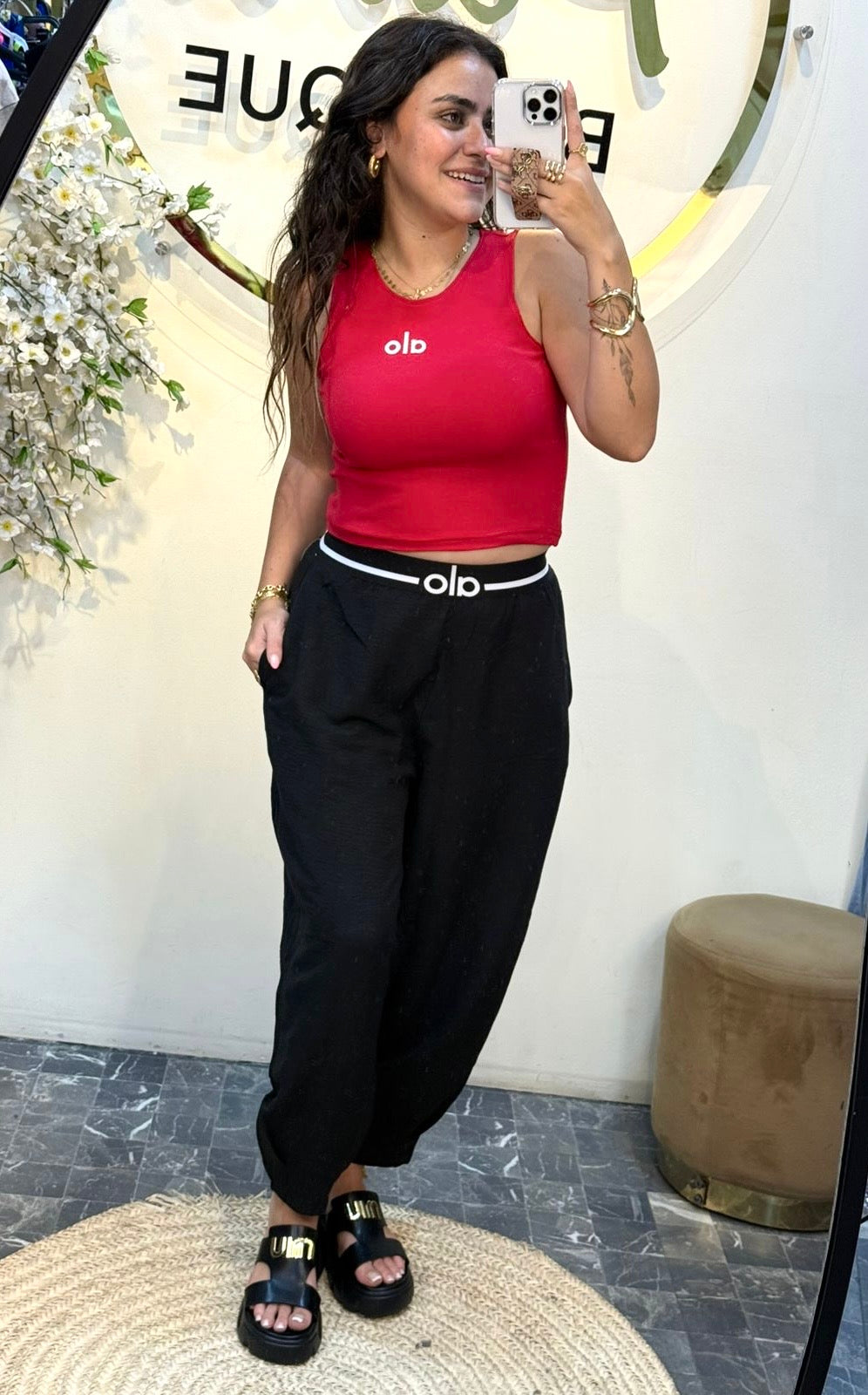 Body cut alo embroidered pw